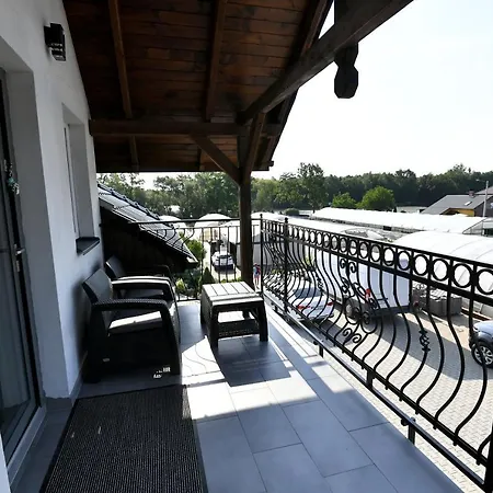 Apartment U Joli *