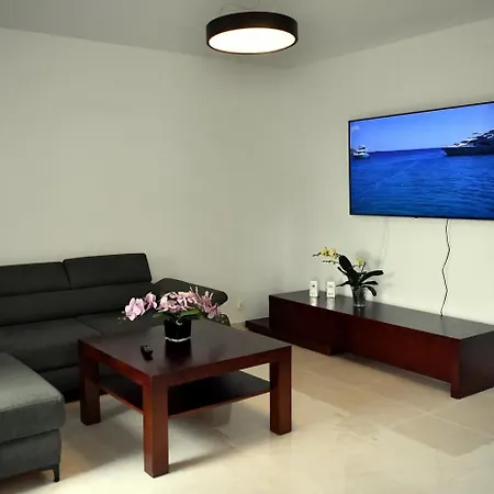 U Joli Apartment